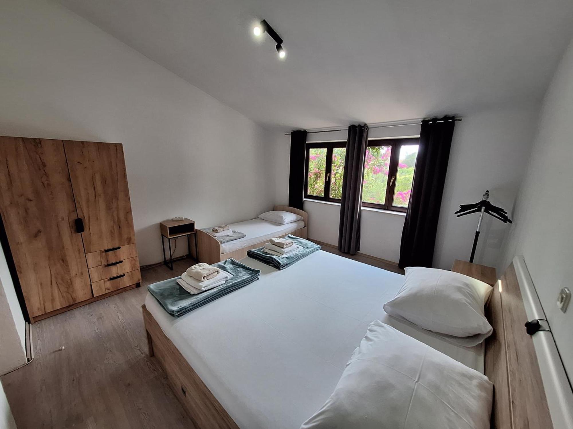 Apartmani Lisicina Omiš Exterior foto